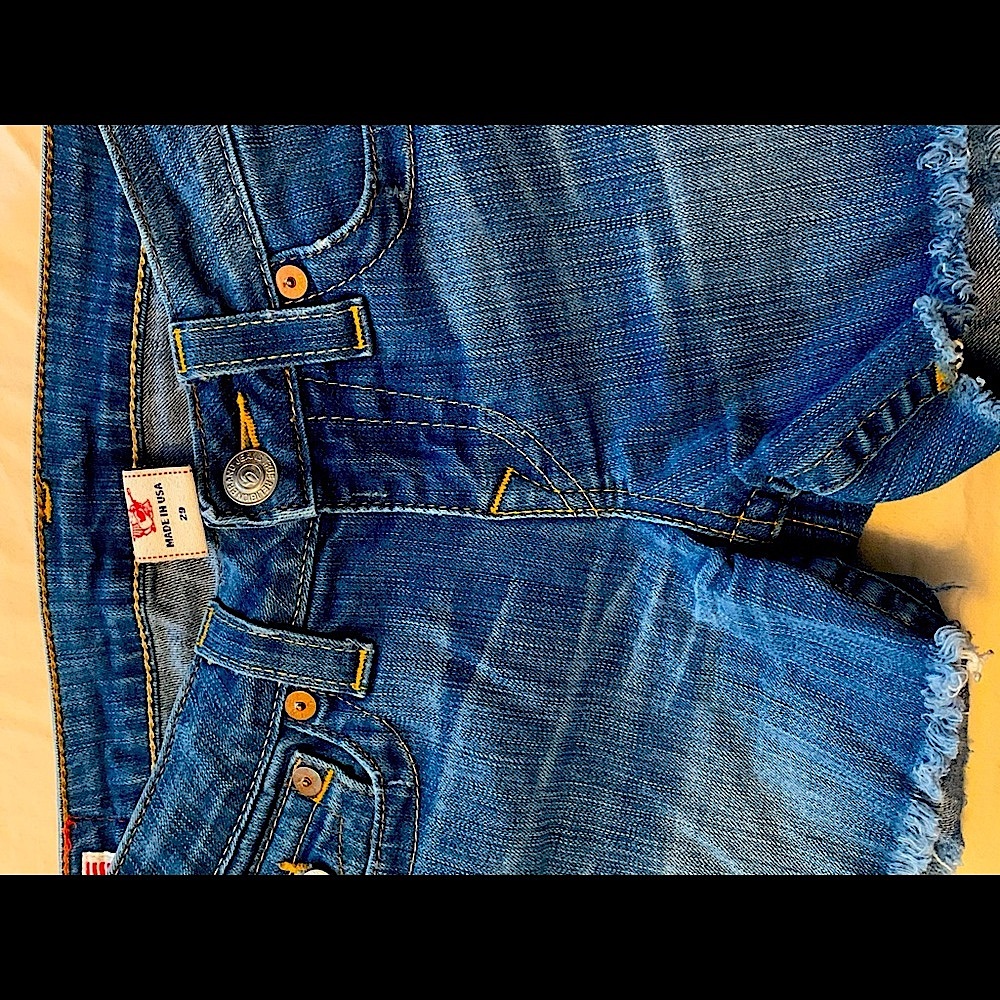 True Religion Keira Shorts Size 29 Excellent